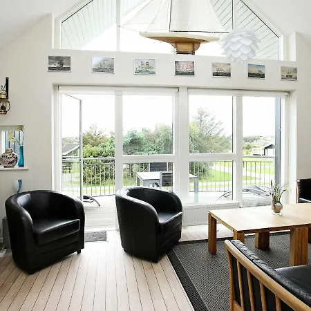 Three-bedroom Holiday In 22 Casa vacanze *